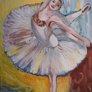 ציור מקורי: בלרינה בצבעי שמן צילום חדש מציג רקדנית בטוטו לבן מבצעת ארבסק על פוינט, על רקע מופשט וססגוני בגווני צהוב, כחול ואדום, כשהבעת פניה מלאת חן והיא מביטה מעלה. מוסיף צבע וייחודיות לכל חלל.