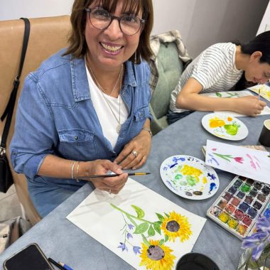 סדנת צבעי מים למתחילות ברמלה | שעתיים של יצירה, רוגע והצלחה