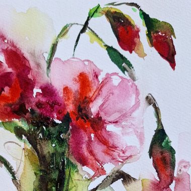 ציור מקורי: Il_fullxfull.6308330032_1mq3.jpg: ציור מקורי בצבעי מים של פרחי בר אדומים וורודים עזים עם עלים ירוקים, המציג משיכות מכחול אקספרסיביות — מושלם לחובבי אמנות פרחים מופשטת. מוסיף צבע וייחודיות לכל חלל.